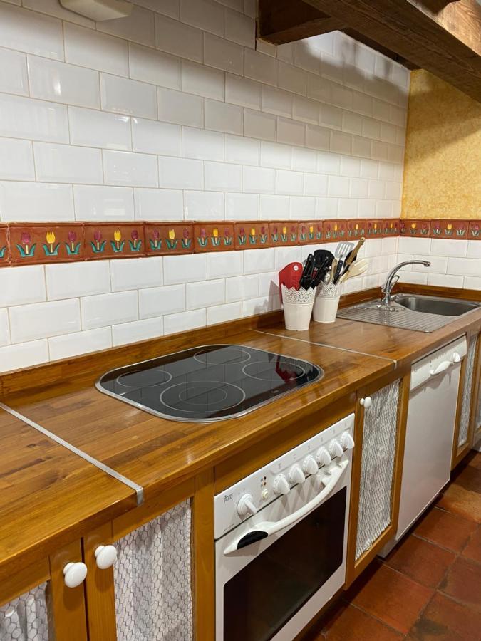 La Casita Del Patio Pension Bernardos Buitenkant foto