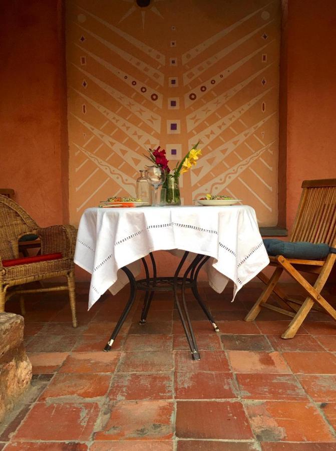 La Casita Del Patio Pension Bernardos Buitenkant foto