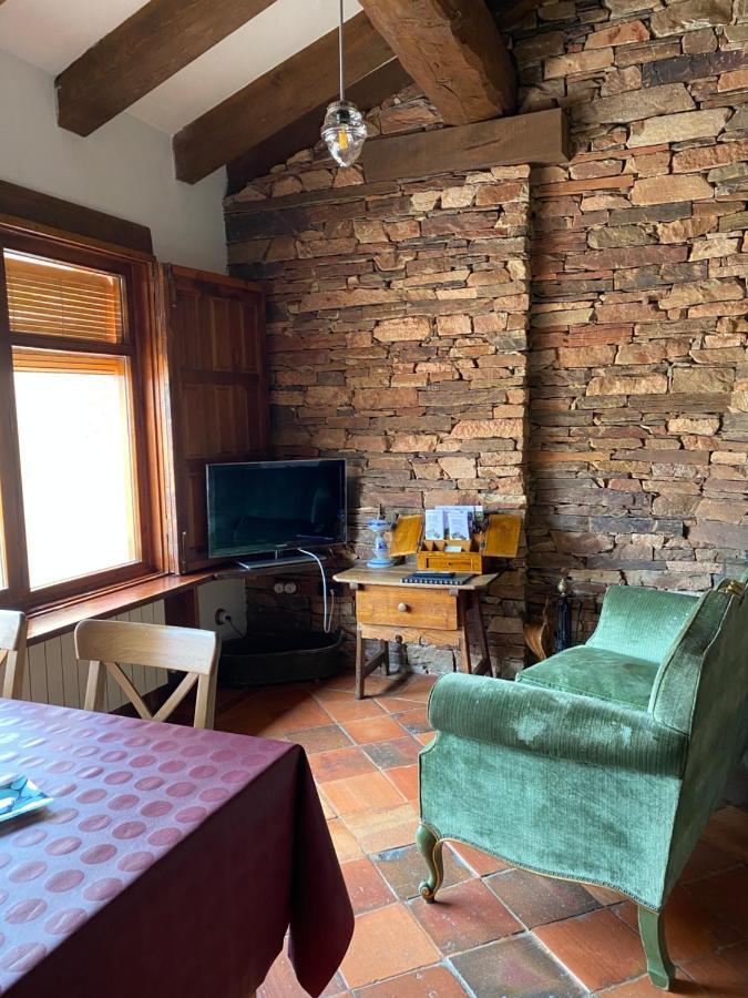 La Casita Del Patio Pension Bernardos Buitenkant foto